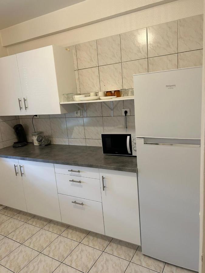 Best Holliday Home For Family Newly Renovated Garges-lès-Gonesse Eksteriør bilde